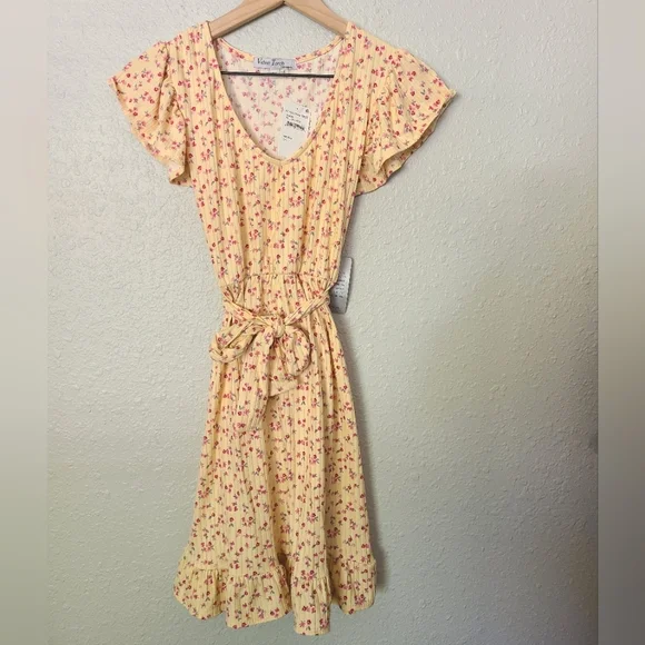 Spring Floral Ruffle Dress - Picture 1 of 3
